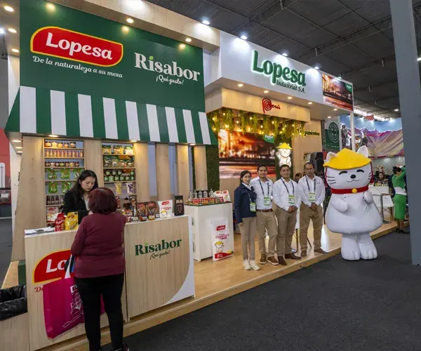 Stands y Expositores